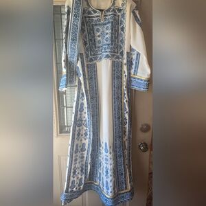 Stunning Palestinian Thobe W/ Belt